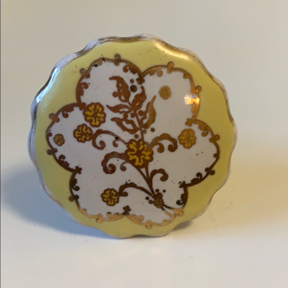 Anthropologie knob